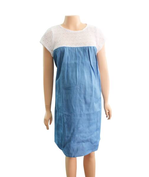 Đầm bầu denim xanh cổ ren