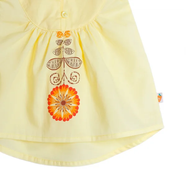 Áo vải bé gái sát nách xẻ trụ phối in họa tiết