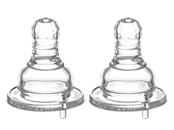 Vĩ 2 núm ty Kuku silicone cổ thường size M (KU5271, 3-6M)