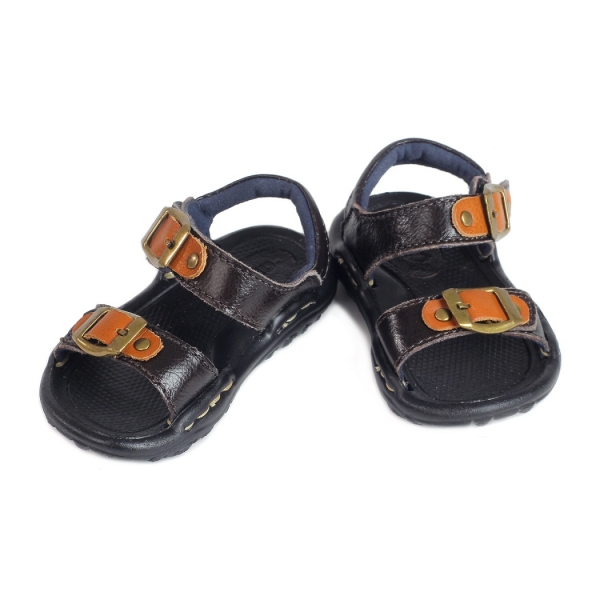 Sandal bé trai da khoá ngang kim loại