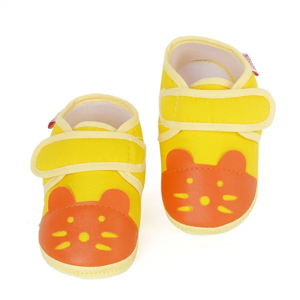 Giày tập đi bé gái S125020, Vàng