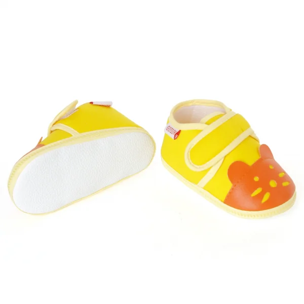 Giày tập đi bé gái S125020, Vàng