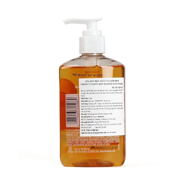 Sữa rửa mặt ngừa và giảm mụn Perfect Purity 236ml