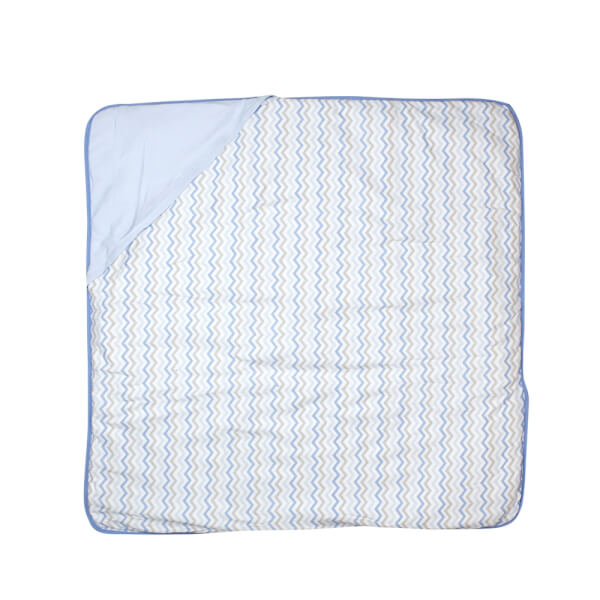 Chăn quấn em bé 17228 Mother Choice màu xanh size 90x90(cm)