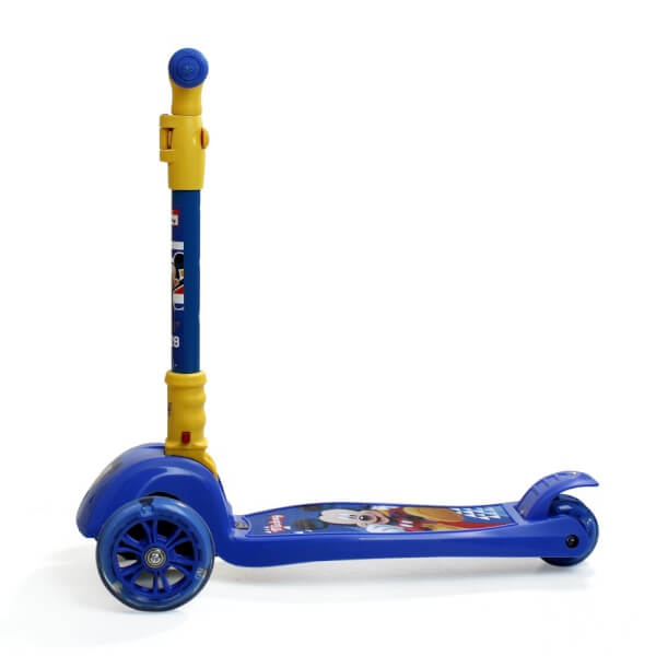 Xe scooter 3 bánh Mickey DCA71106-A