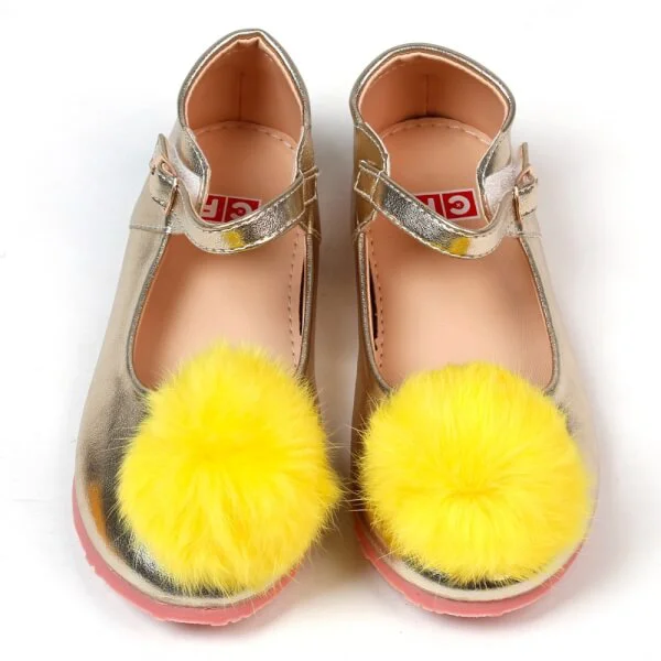 Giày bé gái CF A059031 Vàng