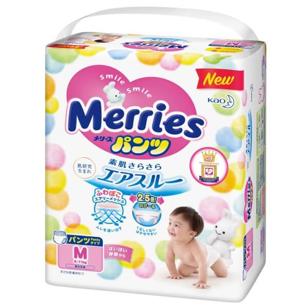 Combo 1 Bỉm tã quần Merries size M 58 miếng (6-11kg) và 1 Băng vệ sinh ban đêm Laurier siêu mỏng (35cm) - 10 miếng