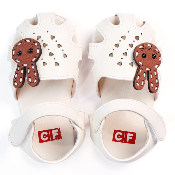 Giày sandal bé gái CF M82030 (Trắng)