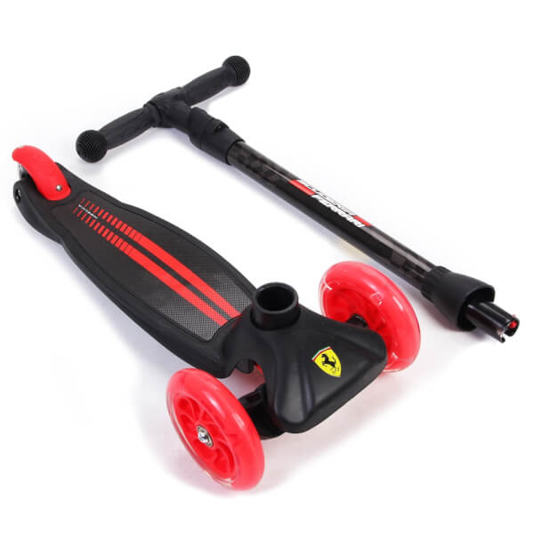 Xe Scooter 3 bánh Ferrari FXK5