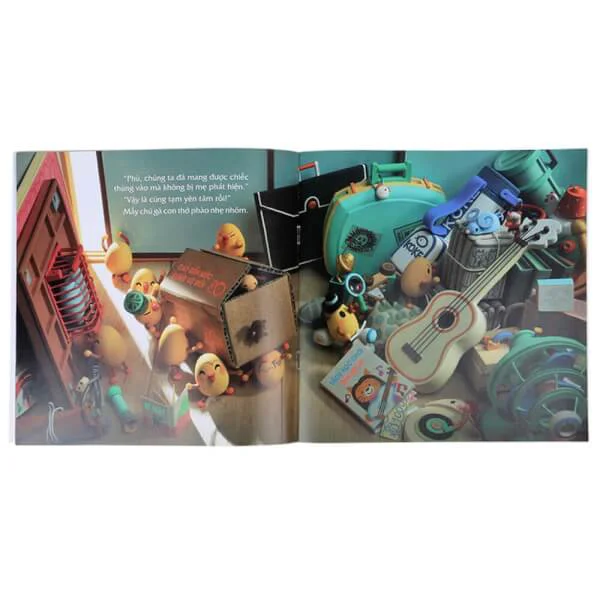 Ehon - Gà mẹ Cục Tác và đàn con lông vàng - Chuyện đàn gà nhận nuôi một chú chó