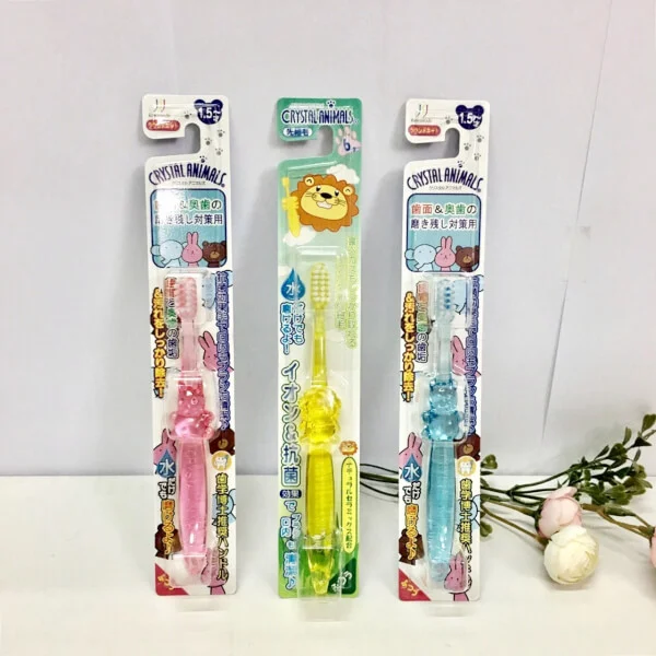 Bàn chải đánh răng hình thú (giao màu ngẫu nhiên)