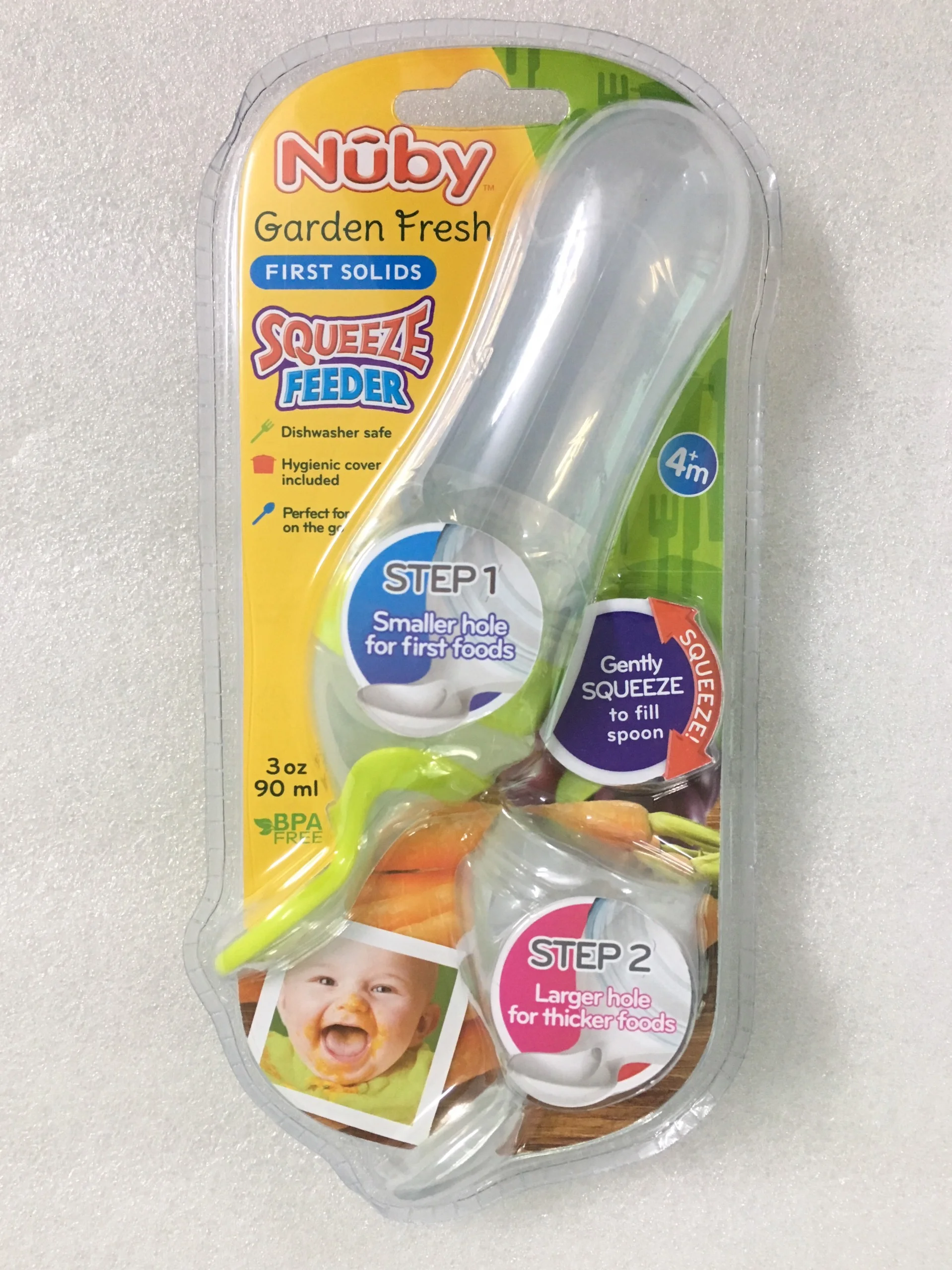 Bình thìa ăn bột Nuby, 2 bước hoàn toàn mới. (Xanh lá cây)