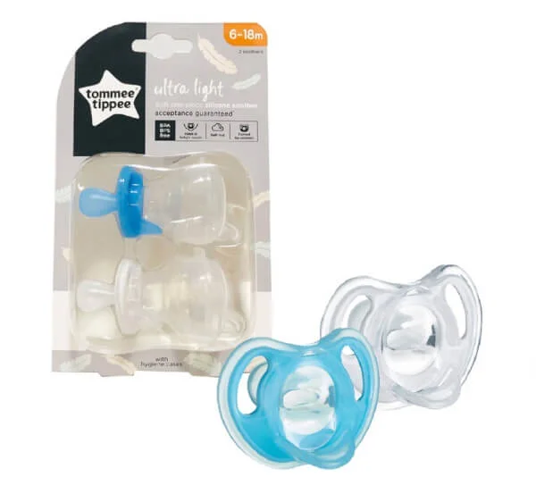 Ty ngậm silicon siêu nhẹ cho bé Tommee Tippee 6-18 tháng (vỉ đôi - màu ngẫu nhiên)