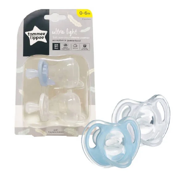 Ty ngậm silicon siêu nhẹ cho bé Tommee Tippee 0-6 tháng (vỉ đôi - màu ngẫu nhiên)