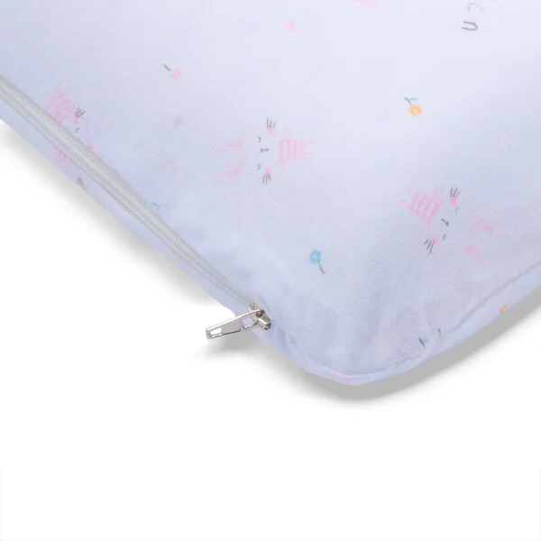 Gối cao su thiên nhiên Oval Baby nửa lõm màu hồng (Dorufoam)