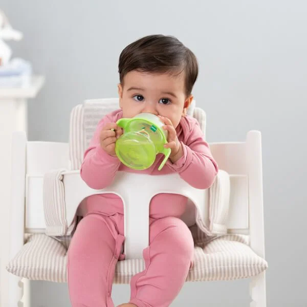 Bình tập uống chống tràn Mam Starter Cup 150ml (unisex)