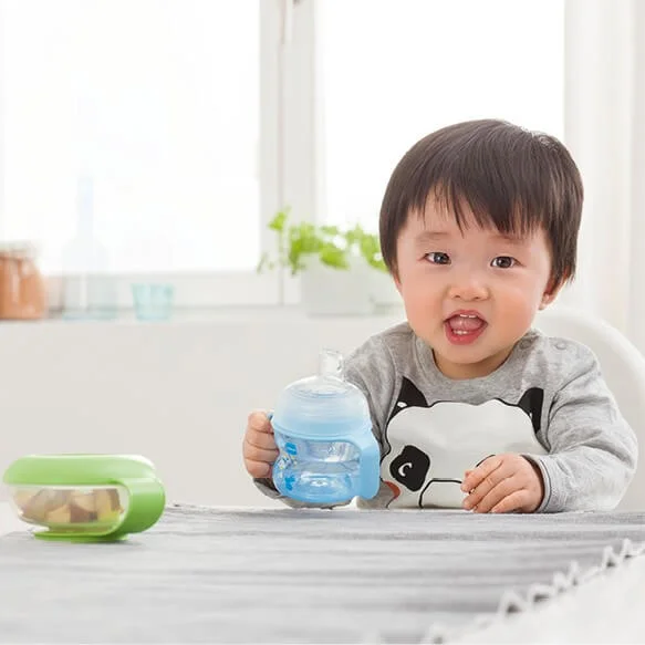 Bình tập uống chống tràn MAM Starter Cup 150ml màu xanh