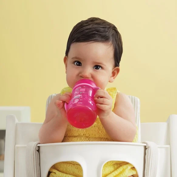 Bình tập uống chống tràn cho bé MAM Trainer Girl 220ml