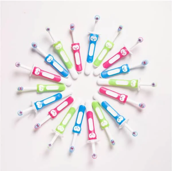 Bàn chải đánh răng có vòng chắn cho bé Mam (xanh)