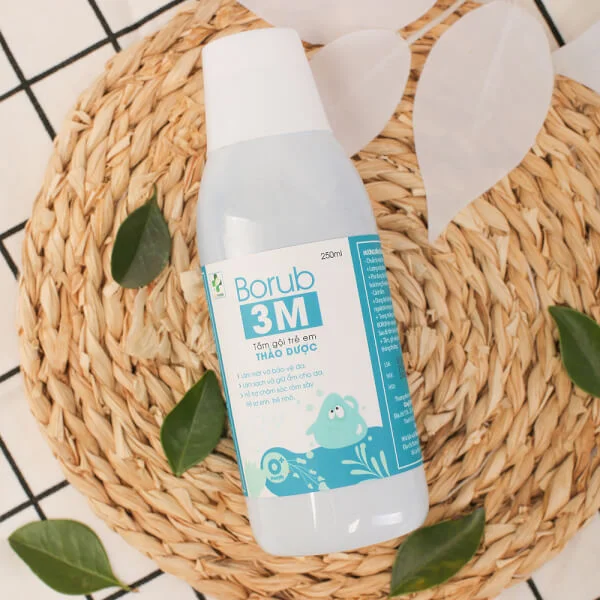 Tắm gội trẻ em thảo dược Borub 3M 250ml