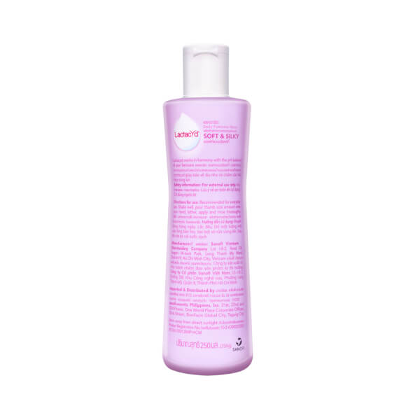 Dung Dịch Vệ Sinh Phụ Nữ Lactacyd Soft and Silky 250ml