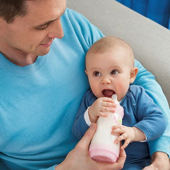 Bình sữa Mam Easy Start Anticolic (chống đầy hơi, 260ml, trắng kem)