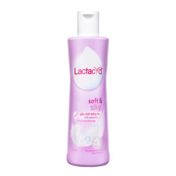 Dung Dịch Vệ Sinh Phụ Nữ Lactacyd Soft and Silky 250ml (Giao mẫu ngẫu nhiên)