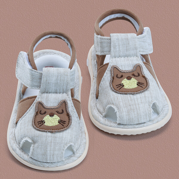 Giày sandal tập đi chút chít CF2105 4689-3 (15, Kem)