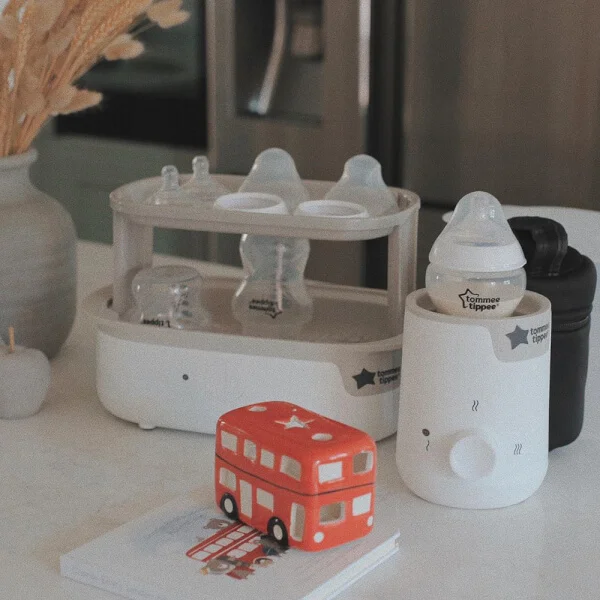 Máy hâm sữa và thức ăn cho bé Tommee Tippee Easi-Warm