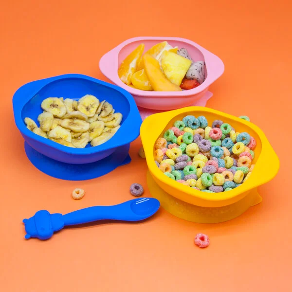 Bát ăn dặm silicon có đế hút chân không chống đổ cho bé Marcus & Marcus, từ 12 tháng - Pokey