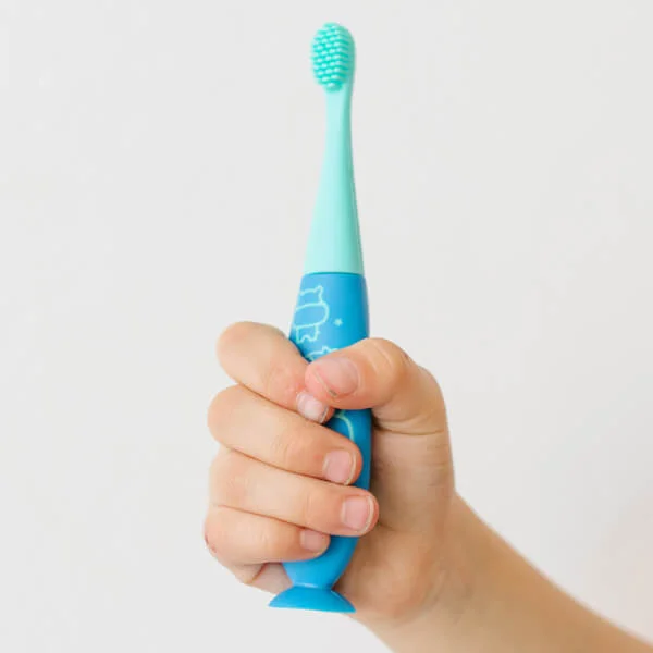 Bàn chải đánh răng silicon cho bé Marcus & Marcus, từ 2 tuổi - Xanh