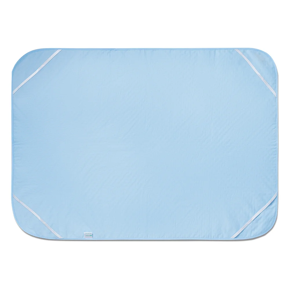 Tấm lót chống thấm 4 lớp Vietmat size 70x100 màu xanh