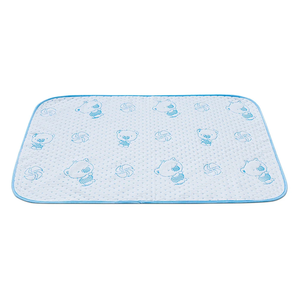 Tấm lót chống thấm 4 lớp Vietmat size 70x100 màu xanh