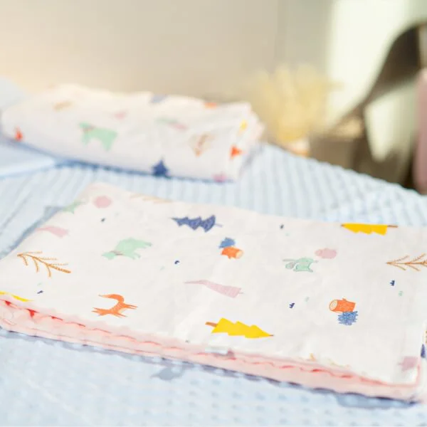 Chăn xô 2 lớp cho bé Animo B2204_MN003 (75*100cm, Hồng)