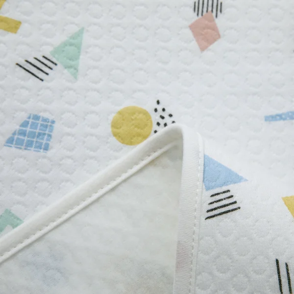 Miếng lót chống thấm 4 lớp ConCung Good CP-06COA50 (50x70cm, 1 cái/bịch)