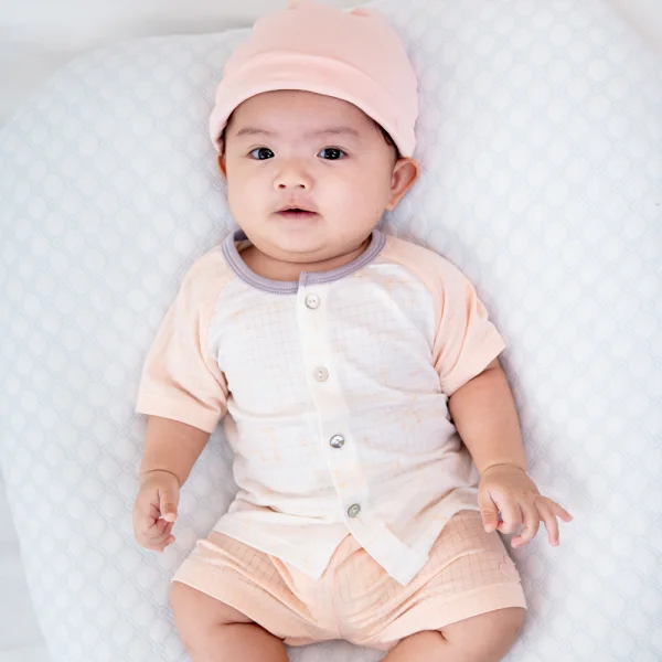 Bộ sơ sinh tính năng ngắn Chống muỗi Animo VĐ722015 (0-24M,Cam)