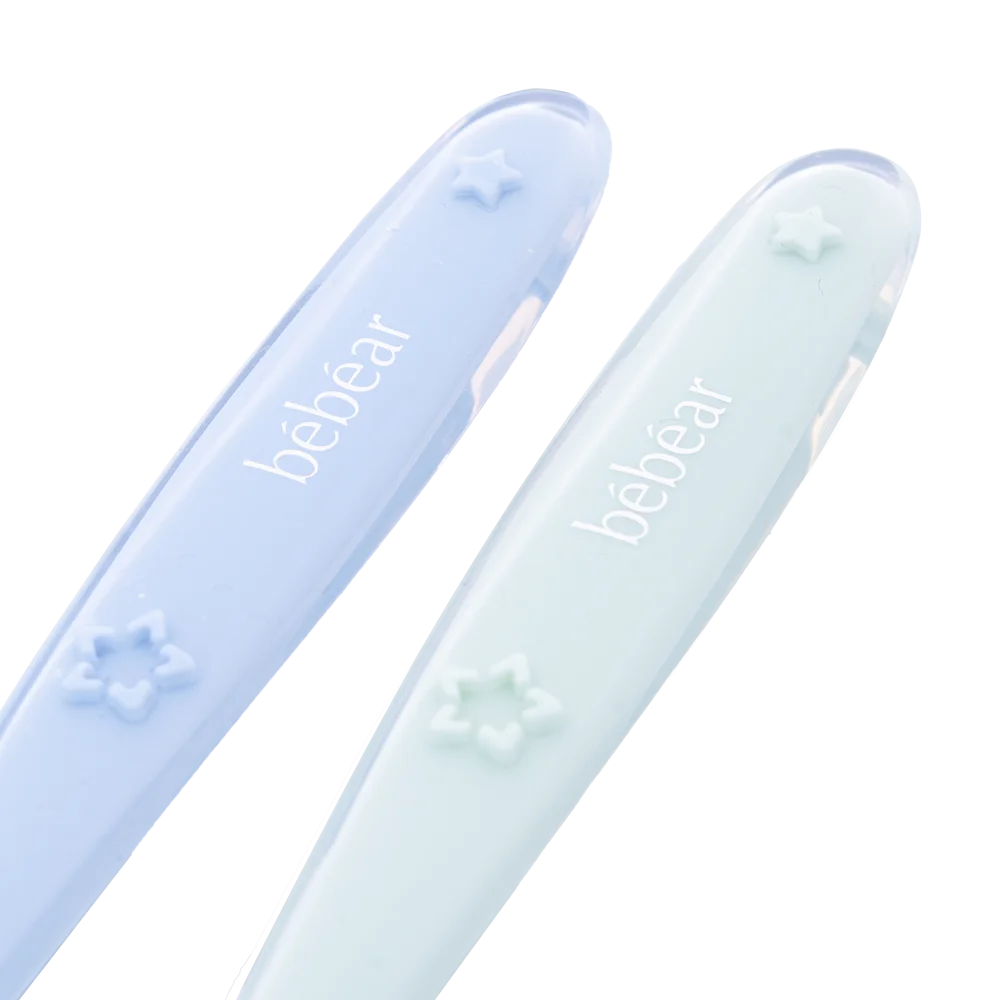 Bộ 2 muỗng silicone Bebear (Xanh dương+ Xanh lá, BS7540)