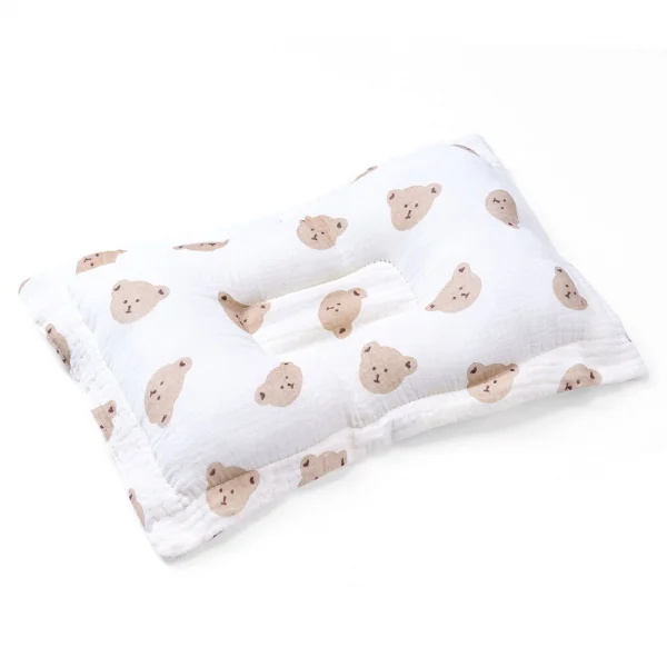 Gối nằm sơ sinh cho bé Animo B2207_NK007 (35x25 cm,Kem-Giao hoạ tiết ngẫu nhiên)