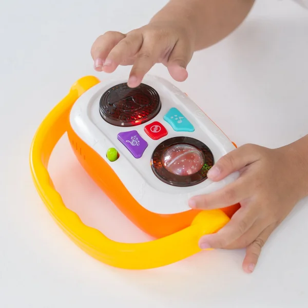 Đồ chơi máy radio có nhạc và đèn YN470703