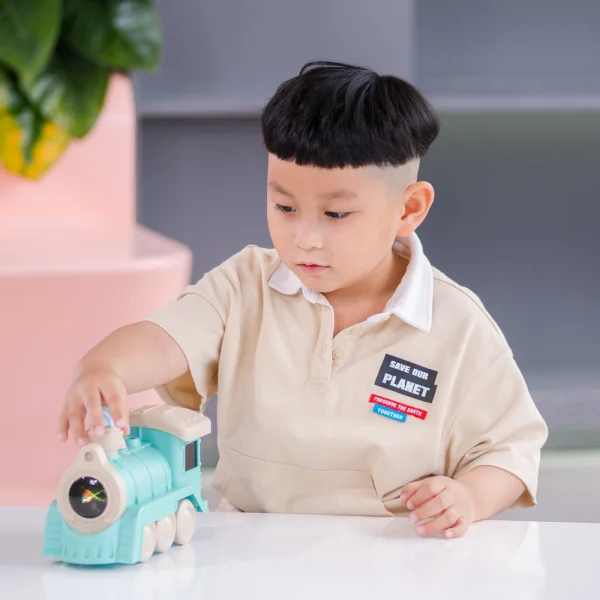 Tàu hỏa thổi bóng và phun sương có nhạc, đèn JS056835 (Xanh)