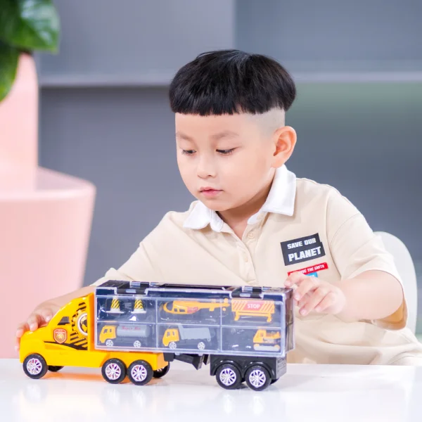 Xe mô hình container lớn chở các xe nhỏ kèm bản đồ CY218032