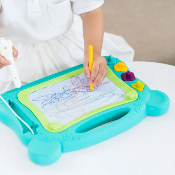 Bảng vẽ đa năng có nút bấm học chữ kèm bút và khuôn ấn cho bé CY464570 (Xanh)
