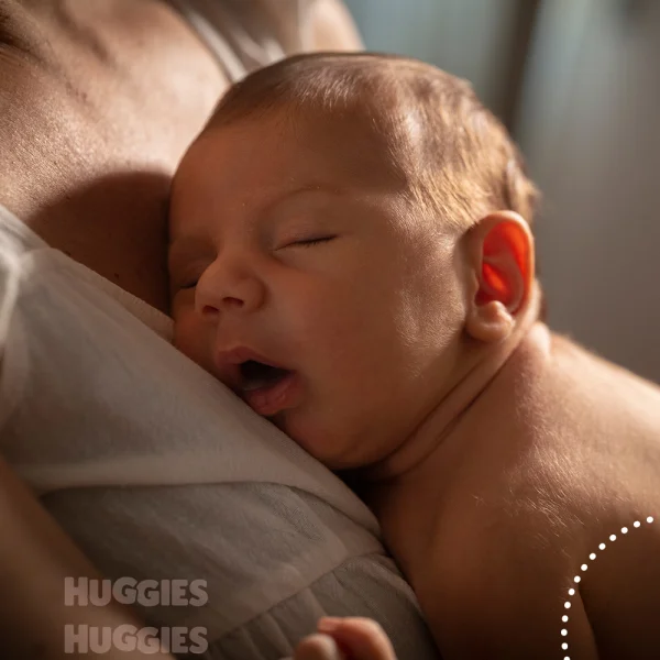 Tã quần Huggies Skincare (L, 9-14kg, 38 miếng)