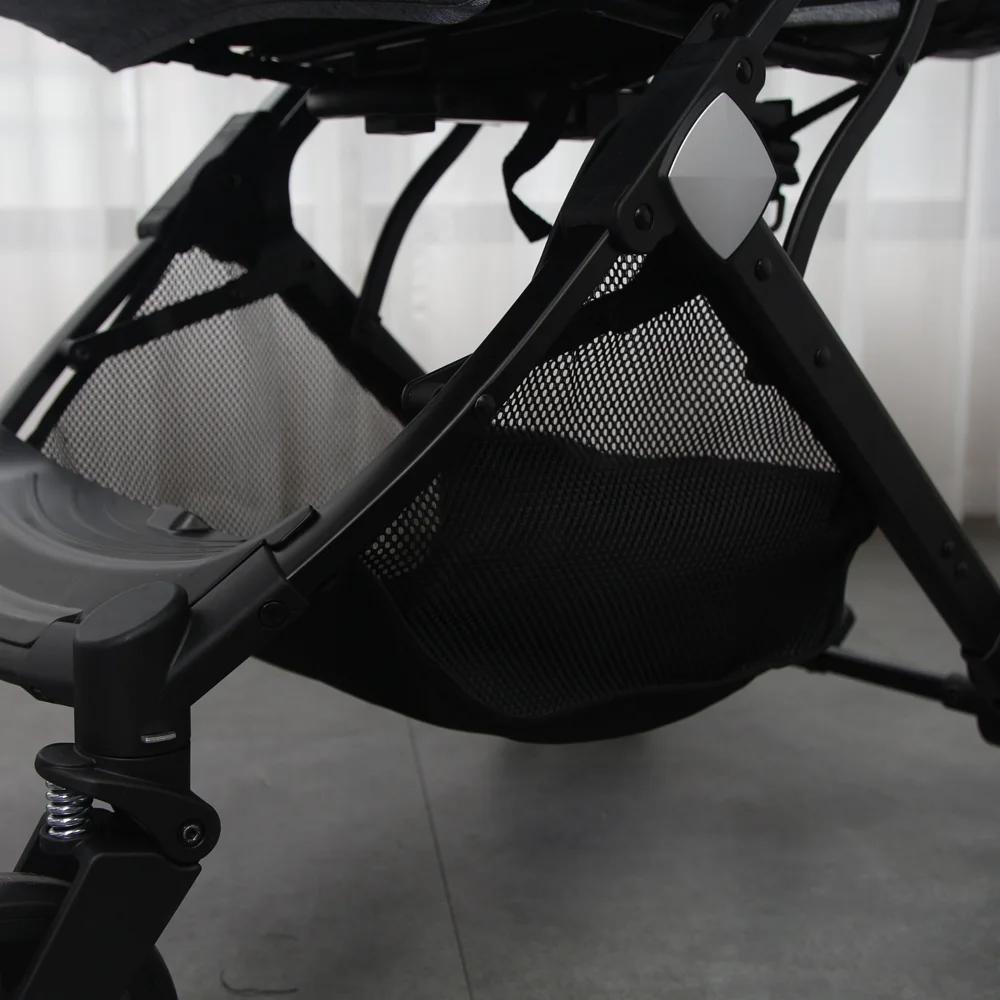 Xe đẩy du lịch gấp gọn tích hợp tay kéo Mastela HN-275 (màu đen)