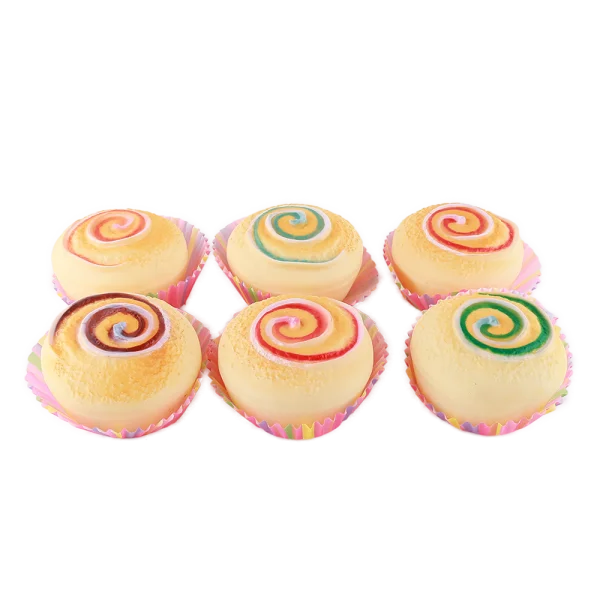 Hộp đồ chơi bánh lốc xoáy kèm chút chít RFD338558