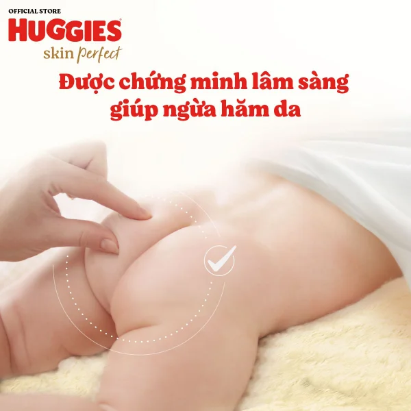 Miếng lót lọt lòng Huggies Skin Perfect (Newborn 1, dưới 5kg, 64 miếng)