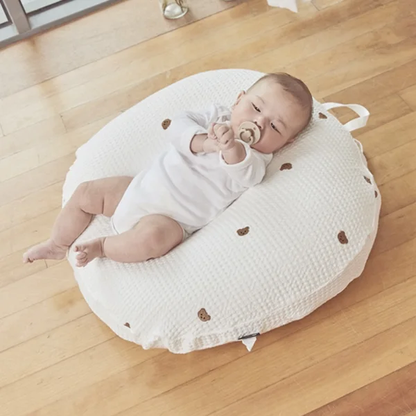 Gối chống trào ngược ROTOTO BEBE Airmesh gỗ sồi nguyên khối (Trắng,Gấu nâu)