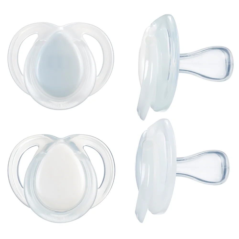 Ty ngậm dạ quang cho bé Tommee Tippee Night Time 0-6 tháng (vỉ đôi) (giao mẫu ngẫu nhiên)