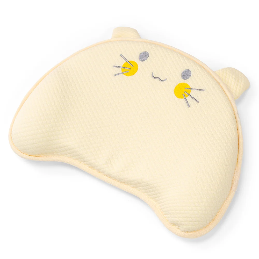 Gối memory foam (cao su non) hỗ trợ đầu bé Animo B2401_DQ001 (PUB103, Vàng)