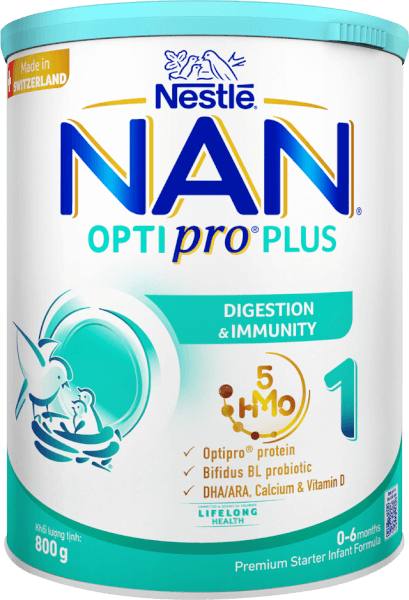 Sữa Nan Optipro PLUS 1 800g, với 5HMO, sản xuất tại Thụy Sỹ (0-6 tháng) (Giao bao bì ngẫu nhiên)